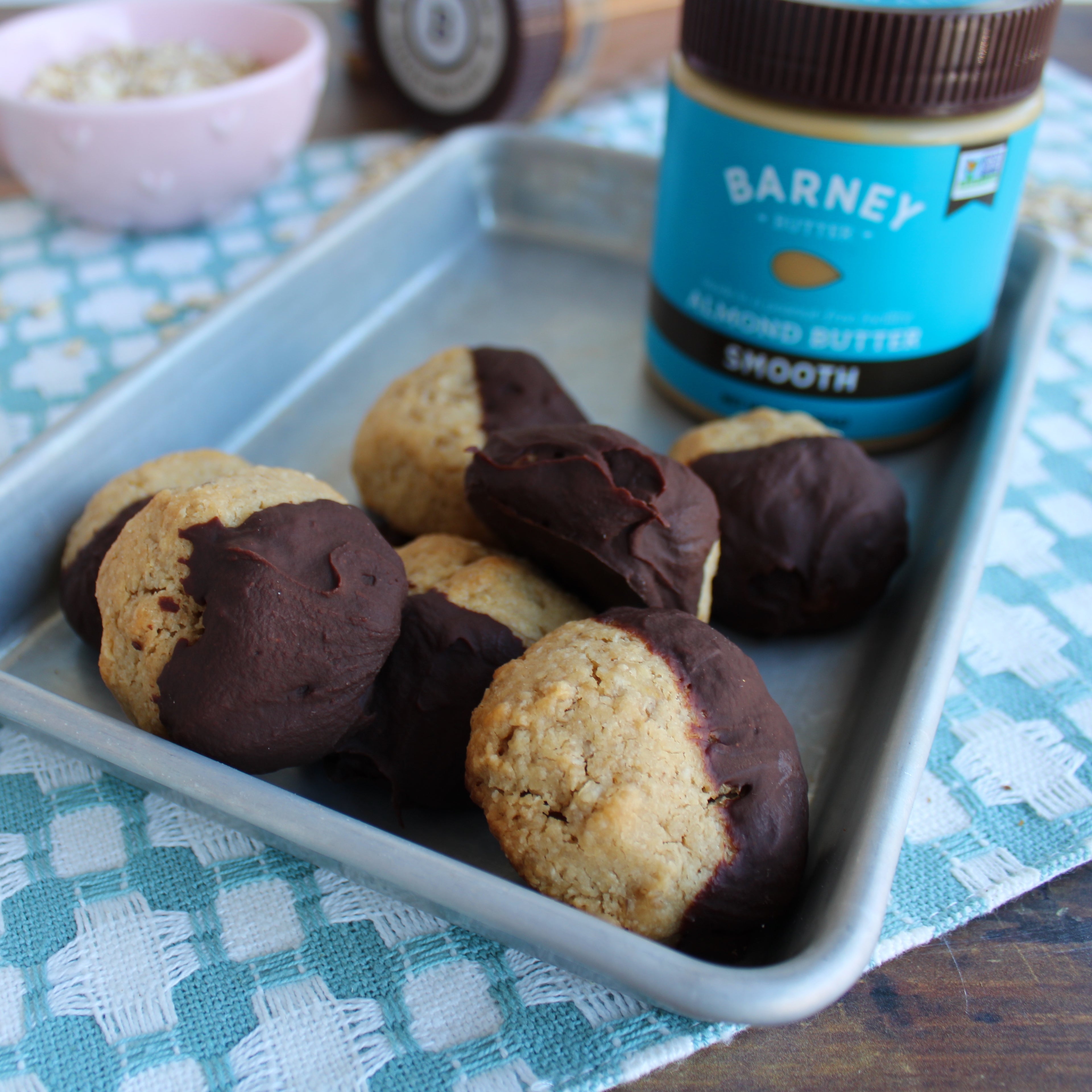 Vegan Almond Butter & Oat Bites